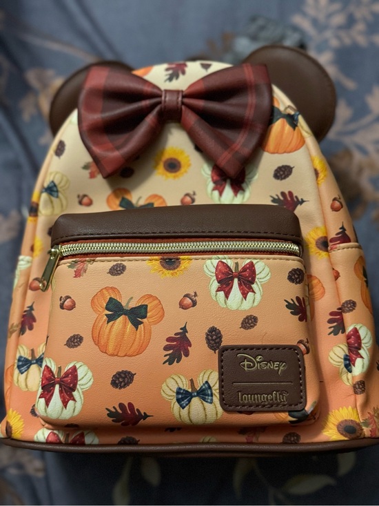 Loungefly Handbags - Minnie Mouse Pumpkin Loungefly